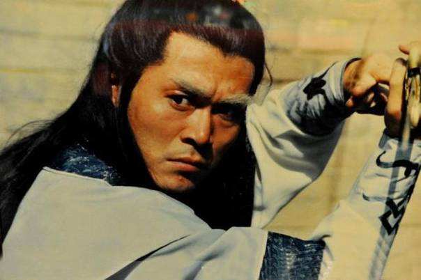 燕双鹰|神剧燕双鹰系列广受好评，豆瓣评分高达8.5分