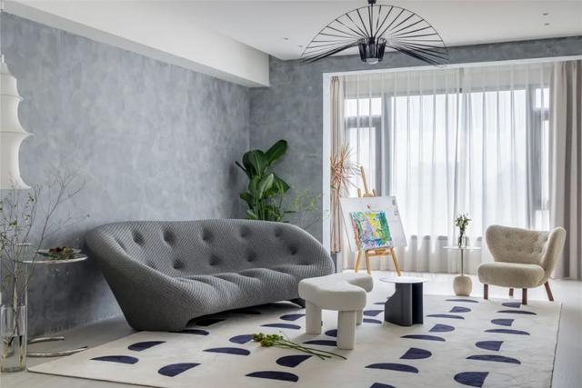 210㎡简约大平层，淡雅温馨、绿植装饰，生活文艺舒适