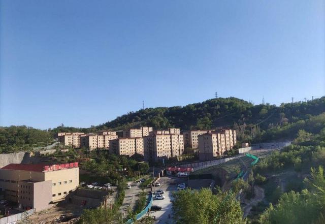 乌鲁木齐|乌鲁木齐依山而建的十大小区，哪一个是你家?