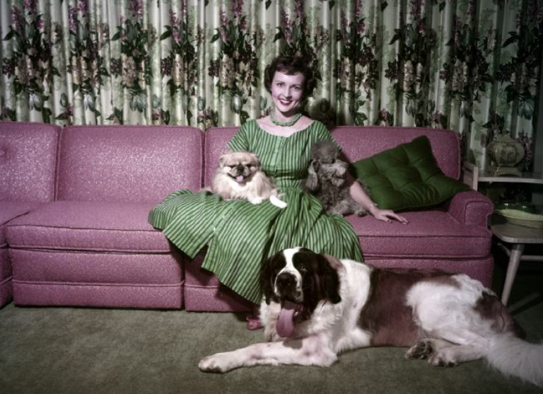 贝蒂|传奇演员贝蒂·怀特家中去世！享年99岁，曾为《海绵宝宝》配音