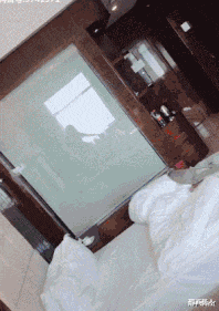 神武星人|“30分钟我经历了超短爱情，女友绿我还要收费，我tm越想越亏啊！”哈哈哈
