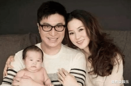 徐子淇|徐子淇不争不抢24岁就嫁入豪门，夫家还给足她尊重、财富，凭啥？