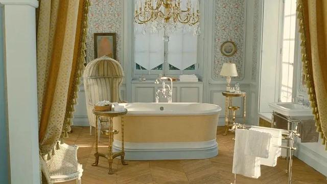 从普通到高级，卫生间审美升级5个要点，看得我也想作一作！