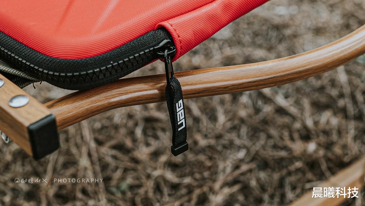 手机壳|华为Mate40Pro的抗摔“铁甲衣”,能砸核桃的UAG手机壳上手