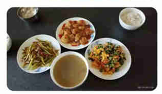 西安燕子月嫂|西安金牌月嫂公司的张立君，专业细心将我和宝宝呵护的无微不至