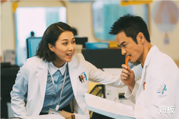 TVB|被TVB耽误的男神，苦熬20年终于上位，43岁有一个抹不去的“痛”