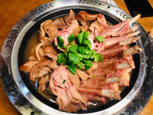 科报融媒 守味者羊肉馆：用匠心还原羊肉本源味道，郑州一个吃羊肉的好地方