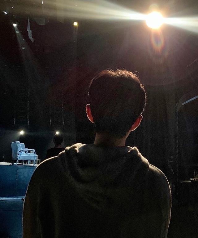 小蜥蜴 肖战“反击策略”有隐情！维权之路太艰难，黑子屡次作恶令人气愤