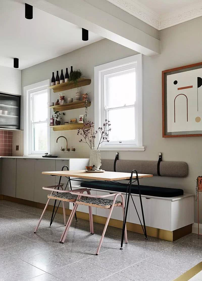 看了她家装修后，我承认：设计师的家确实不一样，满满的艺术格调