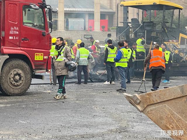 李行娱乐 西安为“全运会”大换新，到处施工却引网友吐槽：修了挖，挖了修