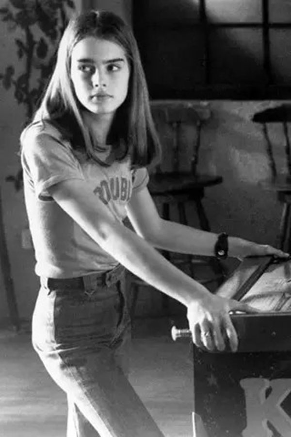 维多利亚·贝克汉姆|她是好莱坞顶级美人，曾被财迷母亲安排拍裸照，仍然活出璀璨人生