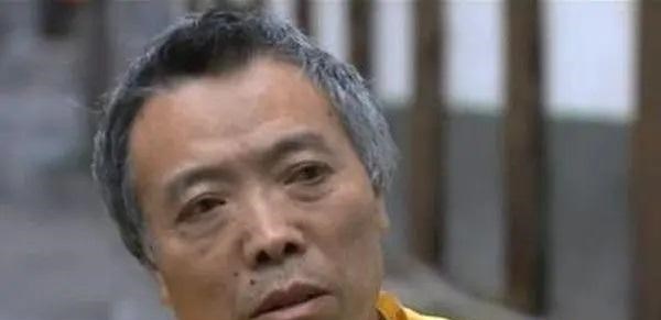 32岁农妇与55岁姐夫有染,又被75岁老汉迷恋,姐夫冲冠一怒为红颜