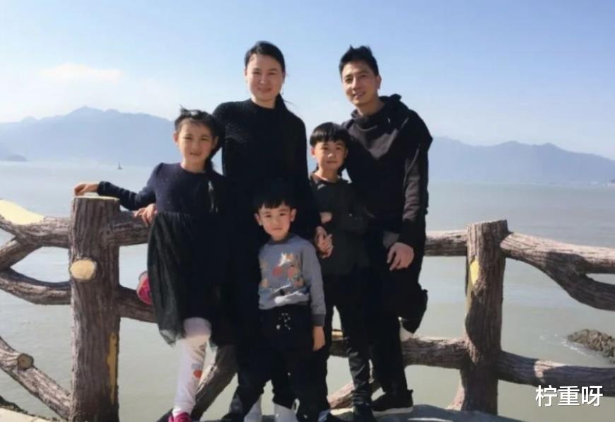 柠重呀|人设崩塌！曝林生斌深情文字全靠写手代笔，对方已全款买北京豪宅
