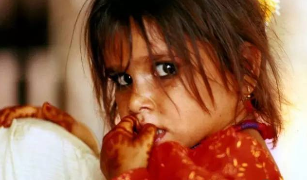 印度|印度圣女：来自贱民家庭，将一生幸福奉献给神，年老色衰后被抛弃