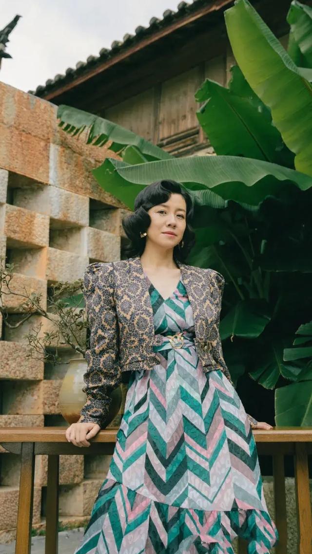 张黎|女星刘琳:中年走红,被名导拒绝结婚后患抑郁症,39岁艰难做妈妈