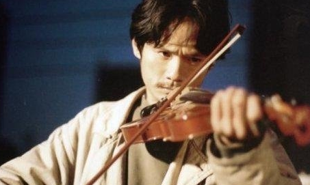 果靖霖|为出演“袁隆平”他被妻子赶出家，影片上映时，妻子已去世2个月