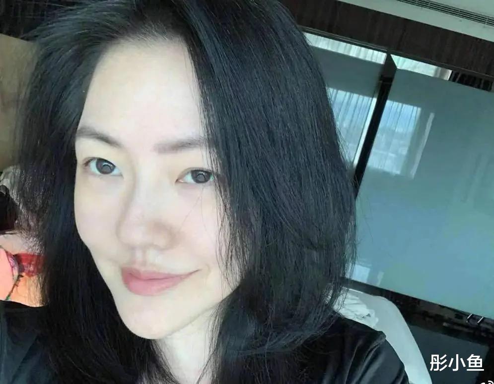 彤小鱼|求饶？小S首次正面回应，感情牌无效，网友表示，外网必须发一下
