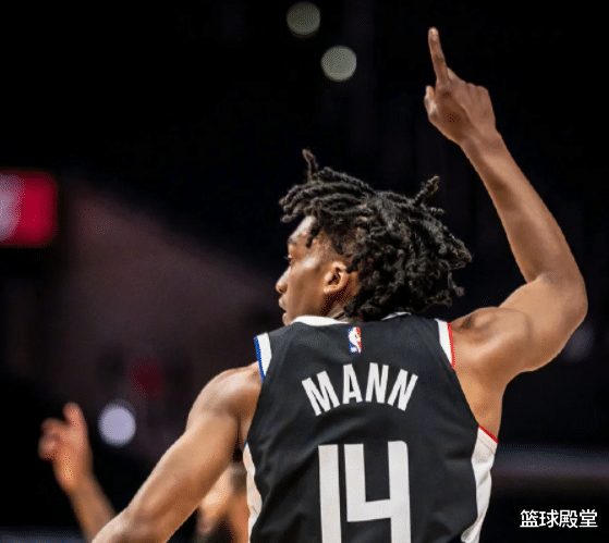 独行侠|快船淘汰独行侠！小卡+四配角大爆发，隆多乔治险卧底，卢敢用人