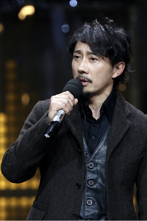 赵立新|加入瑞典籍，为日本说好话，助纣为虐的赵立新，报应来的太迅速