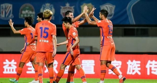 泰山隊(duì)|澳甲前鋒即將加盟泰山隊(duì)，交換段劉愚或郭田雨？