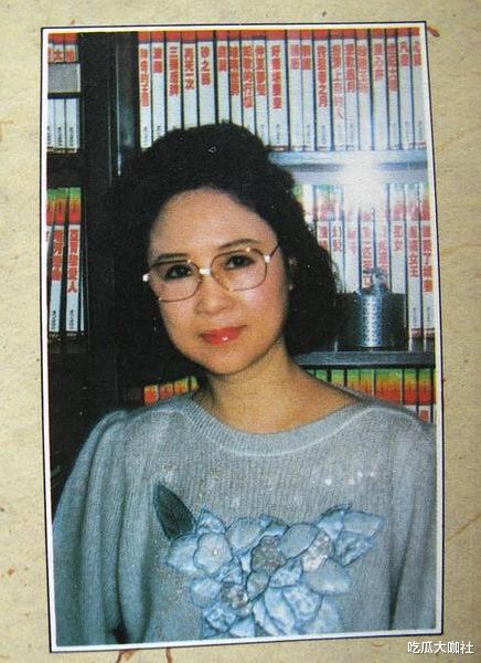 琼瑶|“小三鼻祖”琼瑶:自杀、迷恋老师当小三,她的情史比剧中还混乱