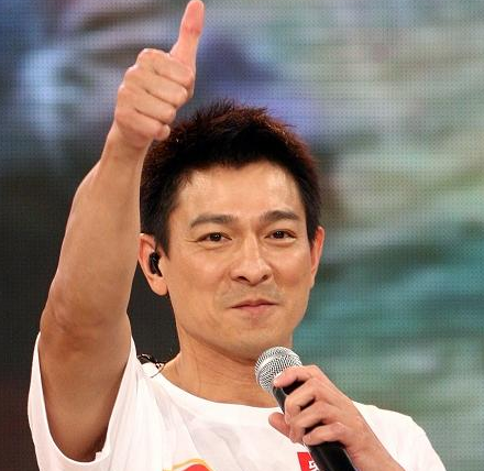 刘德华|账号停更、点赞锐减，刘德华被限流？不，他的操作触及观众底线！