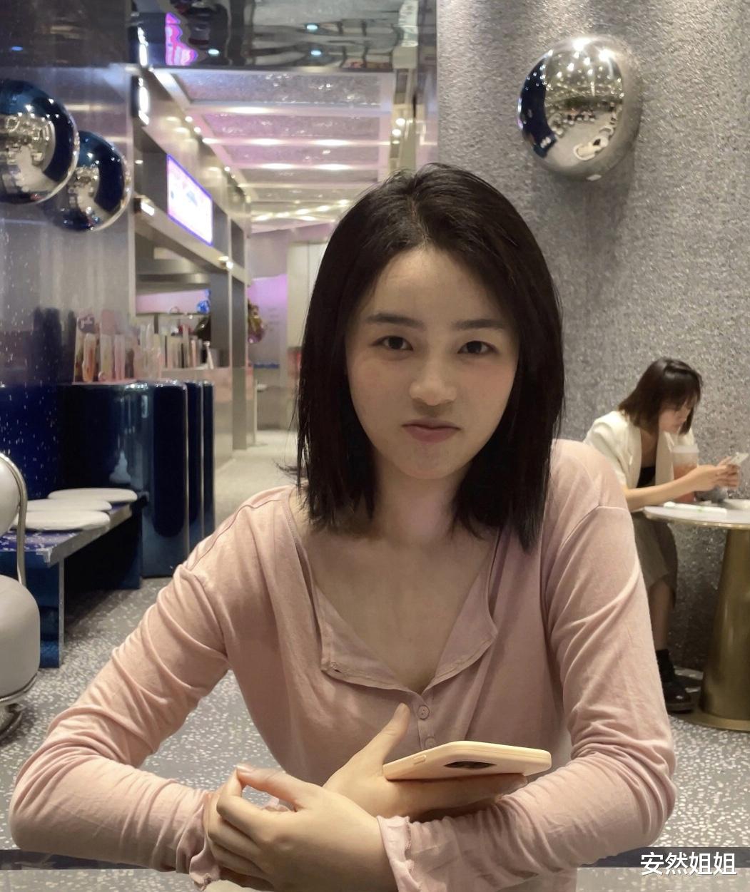 安然姐姐|像我这样喜欢听收音机的女孩子不多了吧