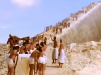 金字塔 金字塔是如何建造的？直至今日，依然是个迷。你知道是如何建造的吗？