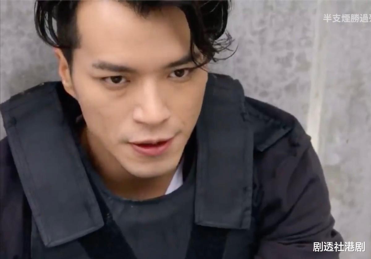 甄嬛传|TVB《爱回家之开心速递》“龙力士”行为引观众不满，网民盼送水辉黑化