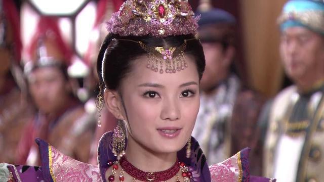 王宝钏|王宝钏苦守寒窑18年，做皇后18天便去世，还让薛平贵长出一口气