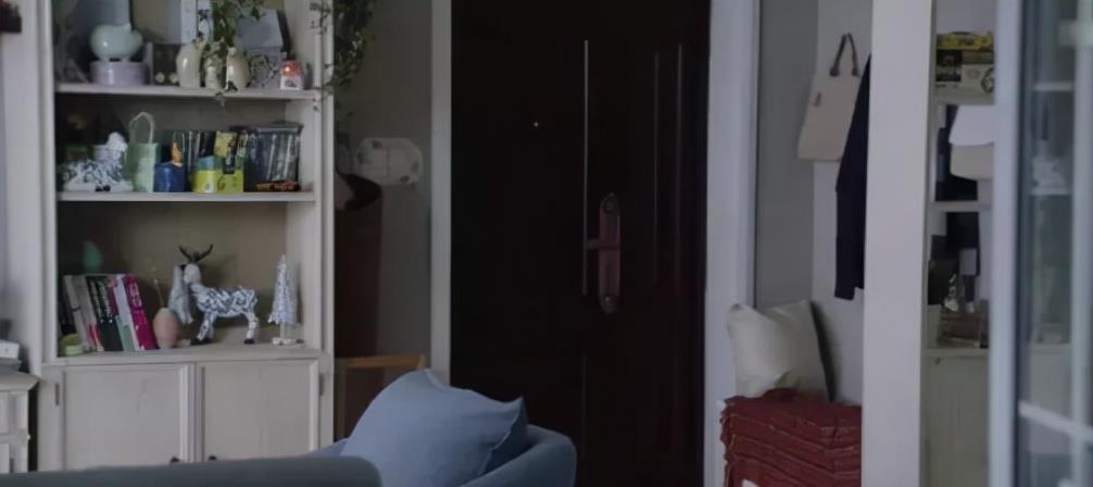 郭京飞|参观郭京飞生活中的家，家里还摆着钢琴，古色古香像欧洲古堡