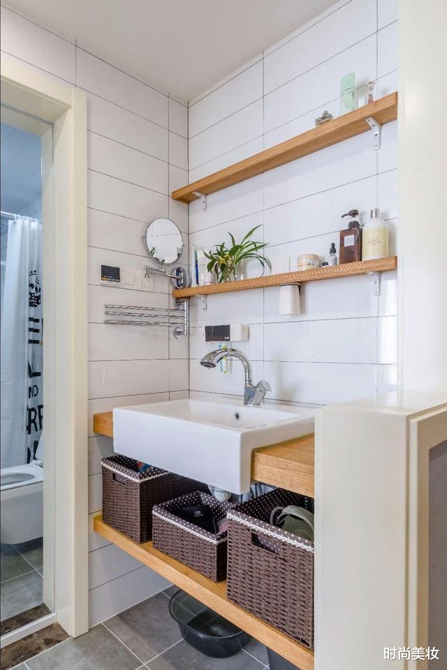 时尚美妆|卫生间再大,也别装洗手台!学学年轻人这样设计,那叫一个高级