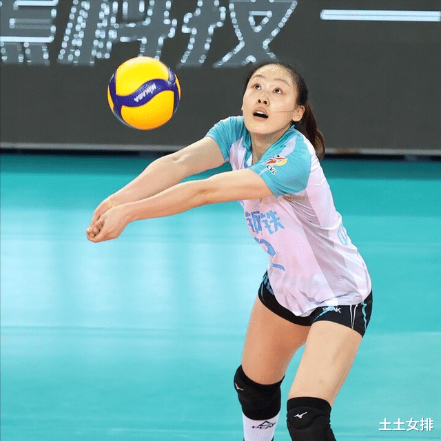 北京女排|思考：同样大换血，为何江苏女排打进决赛，北京却排超垫底