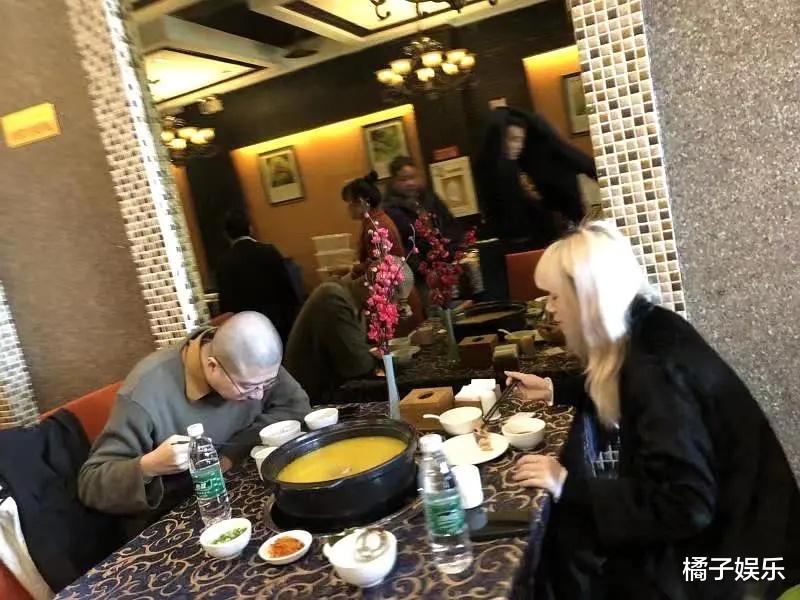 李诞|李诞和黑尾酱离婚了？好看的皮囊与有趣的灵魂，怎么就分道扬镳了