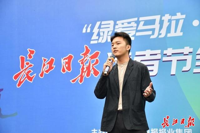 长江日报 徒步东湖绿道   行摄武汉