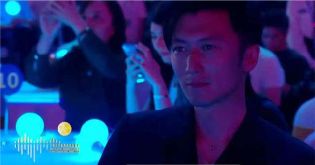 王菲|世纪大合体，王菲中秋晚会假唱，谢霆锋强作淡定梦碎