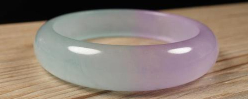 翡翠手镯|翡翠手镯石纹和裂纹的区别