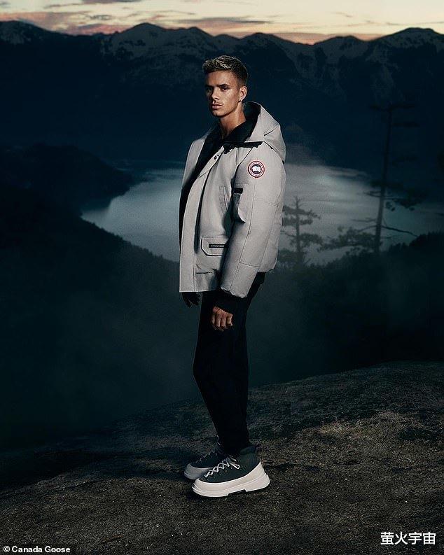 贝克汉姆|贝克汉姆19岁二儿子完美继承父亲，身为职业球员，给“大鹅”棉鞋当模特