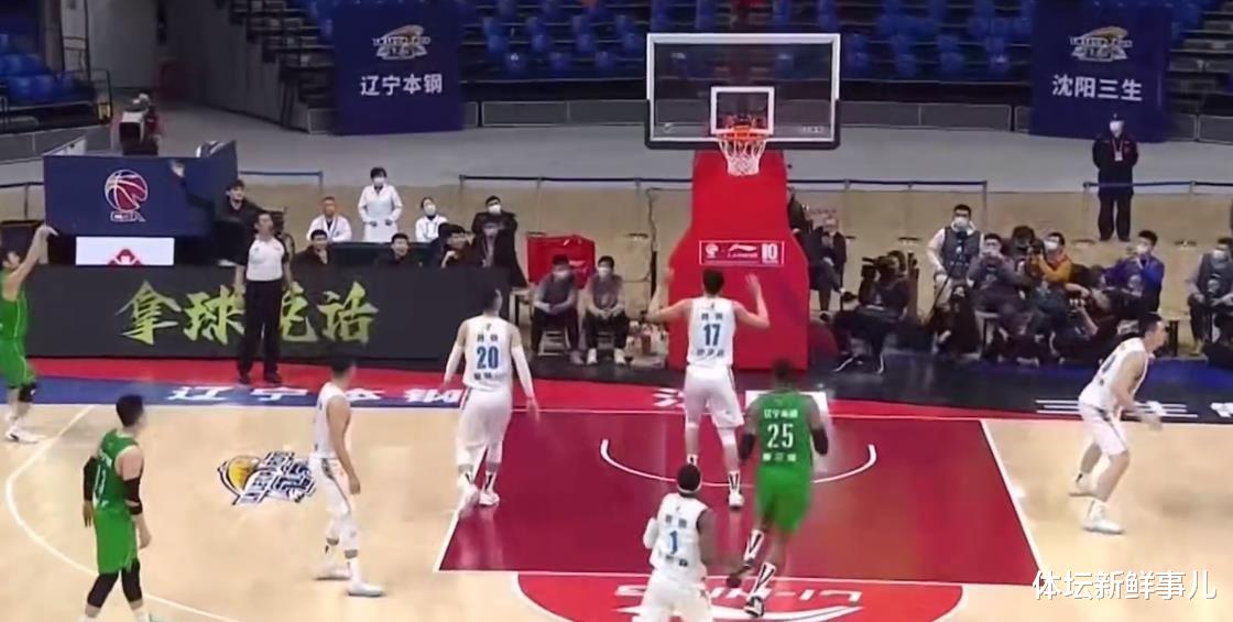 辽宁男篮|CBA变天！辽宁男篮险胜首钢，黑马豪取7连胜杀进前2，广东夺冠更难了