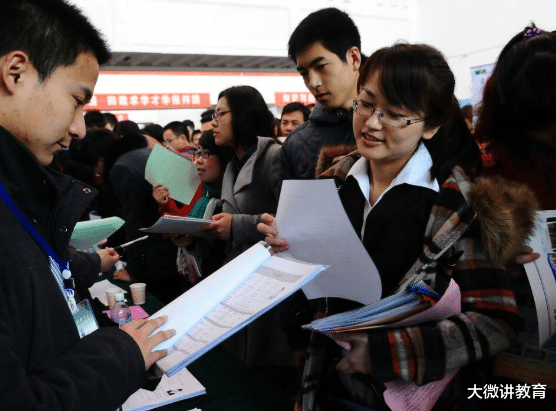 国企|又有一国企开始“扩招”，年薪有望冲刺6位数，优先录用3类学生
