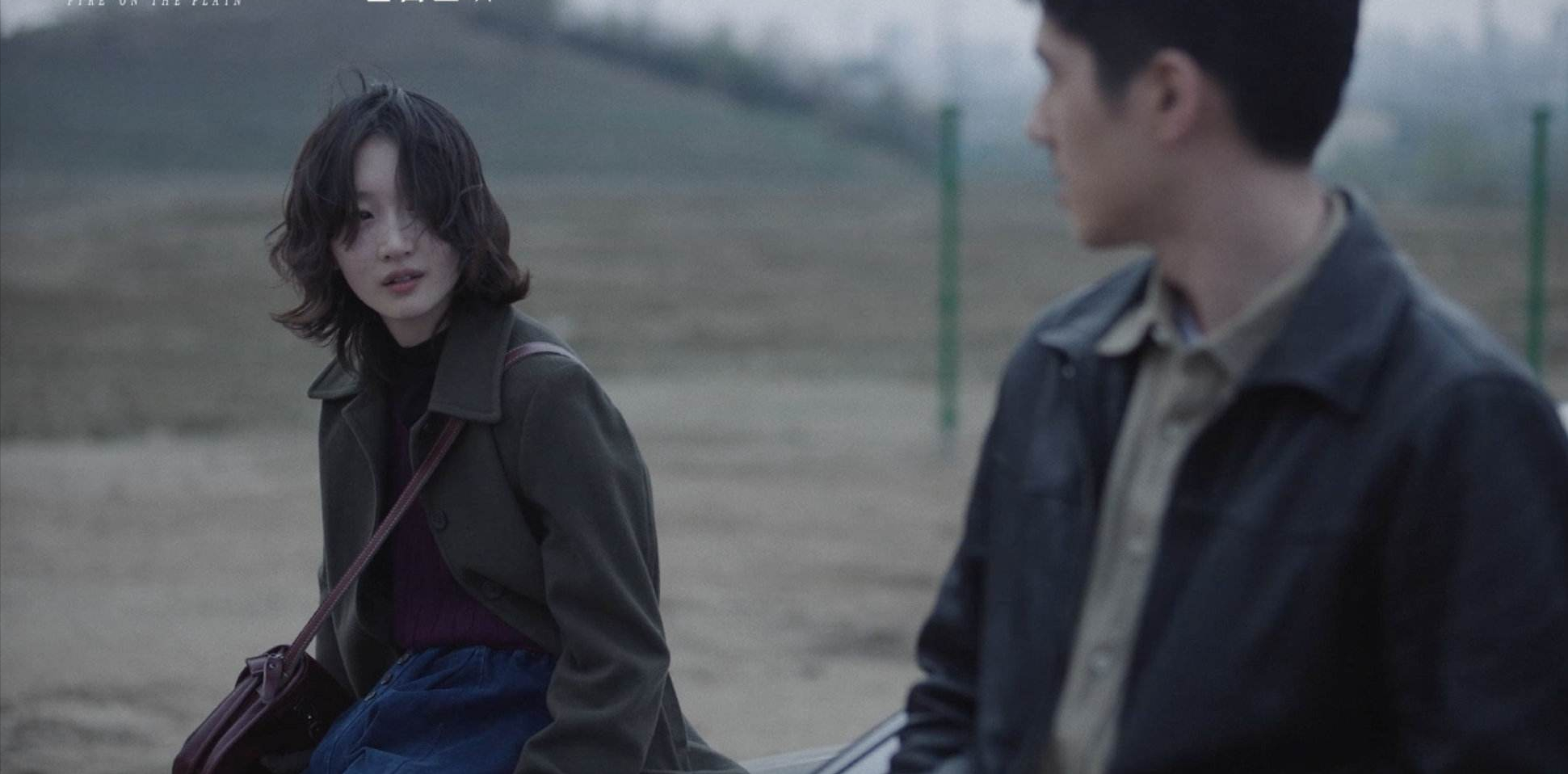 平原上的火焰|周冬雨出事了？《平原上的火焰》撤档，网友臆测是周冬雨翻车所致