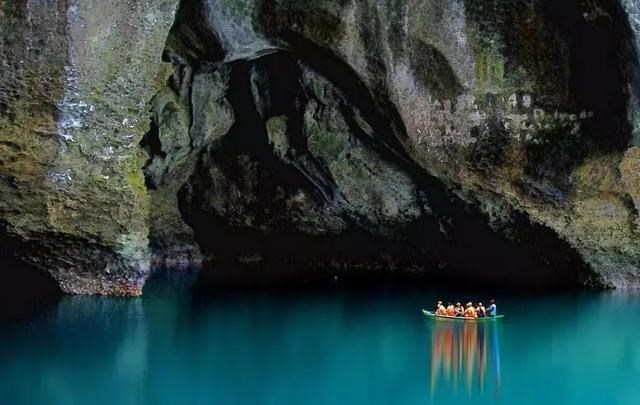 科学家 澳大利亚地下的隐藏河流,科学家:河流密度不一,地表下面有海洋