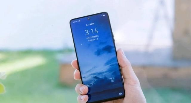 VR|買紅米K40、選iqooNeo5還是GT Neo2？仔細分析優缺點后終于不糾結