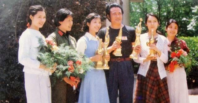 |她是双料影后，陈道明同学，刘晓庆甘愿作配，后下海经商身家过亿