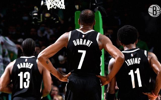 篮网队|哈登18助攻，三核104分，苏群：没见过！杨毅：篮网要教练有啥用