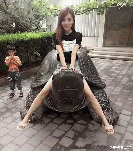李嘉琦的星座爱情|兄弟，不要以为关上车窗就能为所欲为了，我在外面都看见了