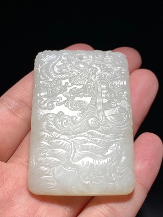 和田玉籽料|清乾隆 和田玉籽料 白玉 风云际会 玉牌