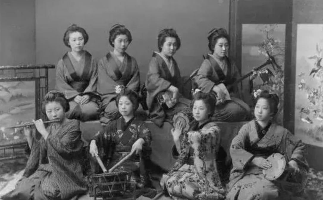 日本在戰後用啥辦法快速恢復人口？方法粗暴簡單，苦瞭女性-圖5