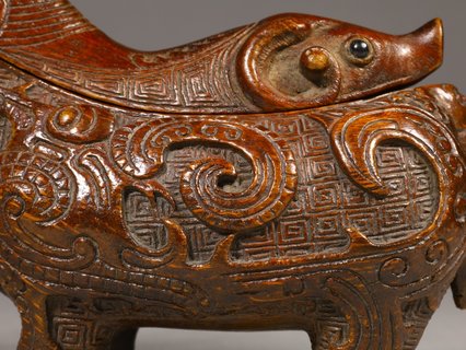 犀牛|沉香犀牛兕觥摆件