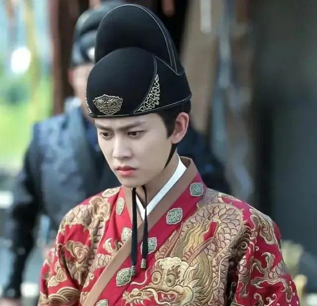 盛一伦|“一剧成名”的4位男星，有的至今还在吃老本，最难超越自己